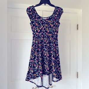 Floral high low dress, juniors size small (3-5)